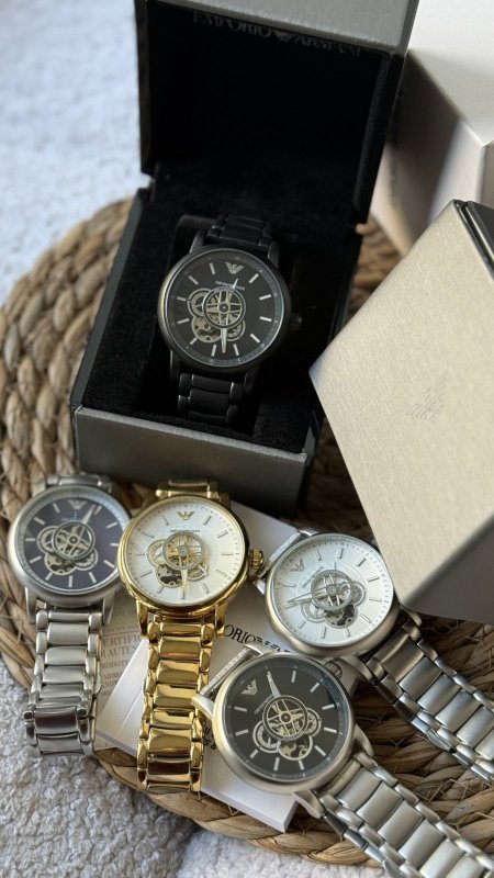 ساعة Armani نبض - شعار / شامل علبة الشركة الاصلية